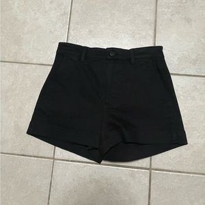 Everlane shorts